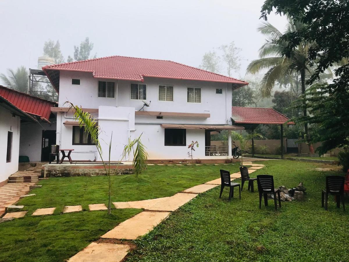 Greenhouse Homestay Siddāpur Exteriör bild