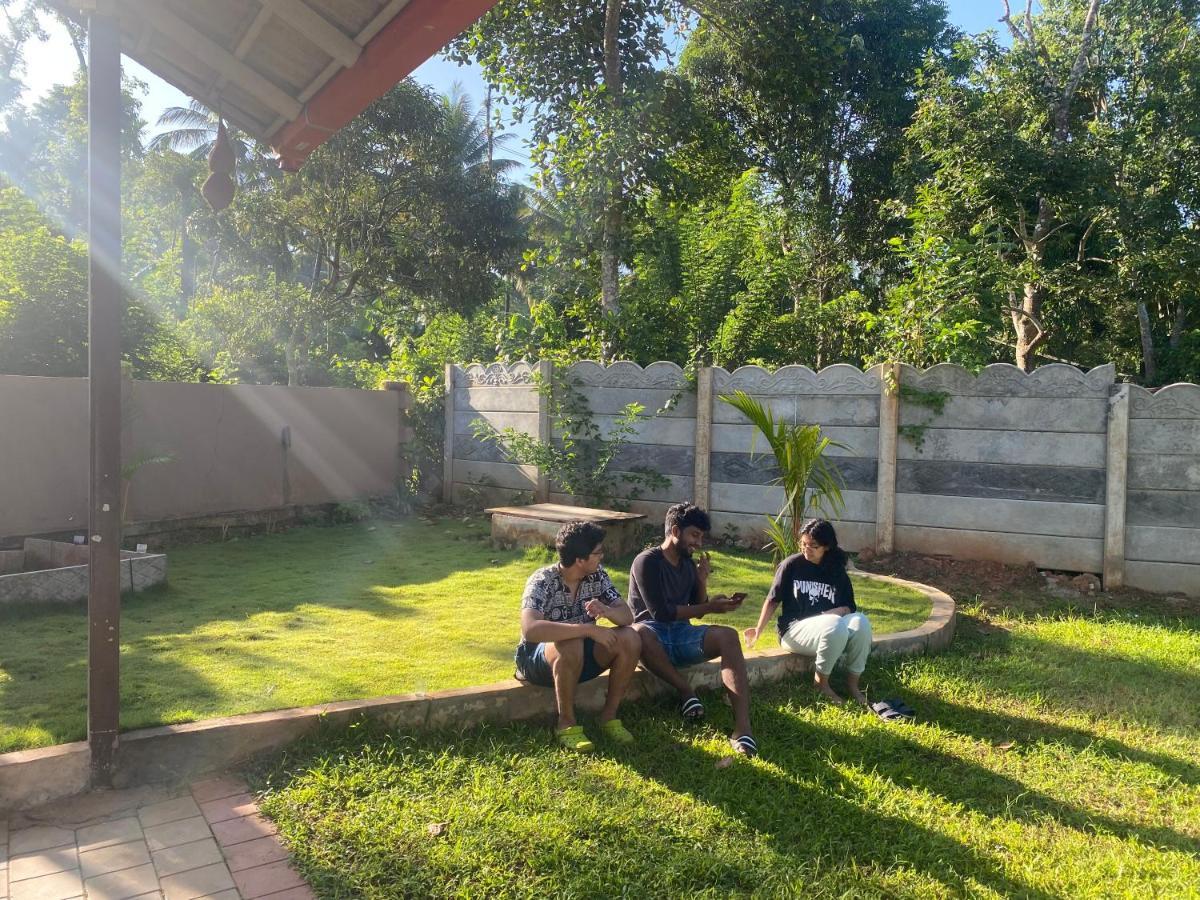 Greenhouse Homestay Siddāpur Exteriör bild