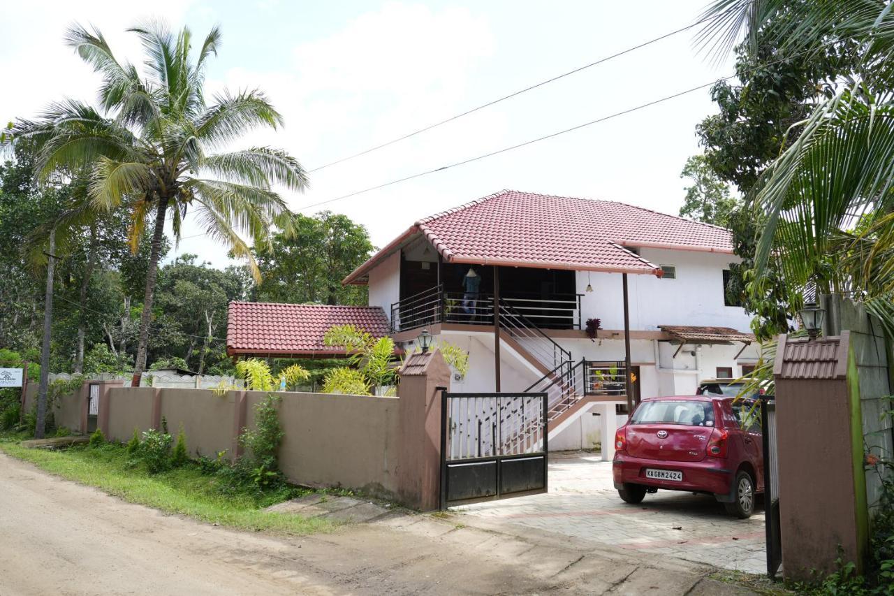 Greenhouse Homestay Siddāpur Exteriör bild