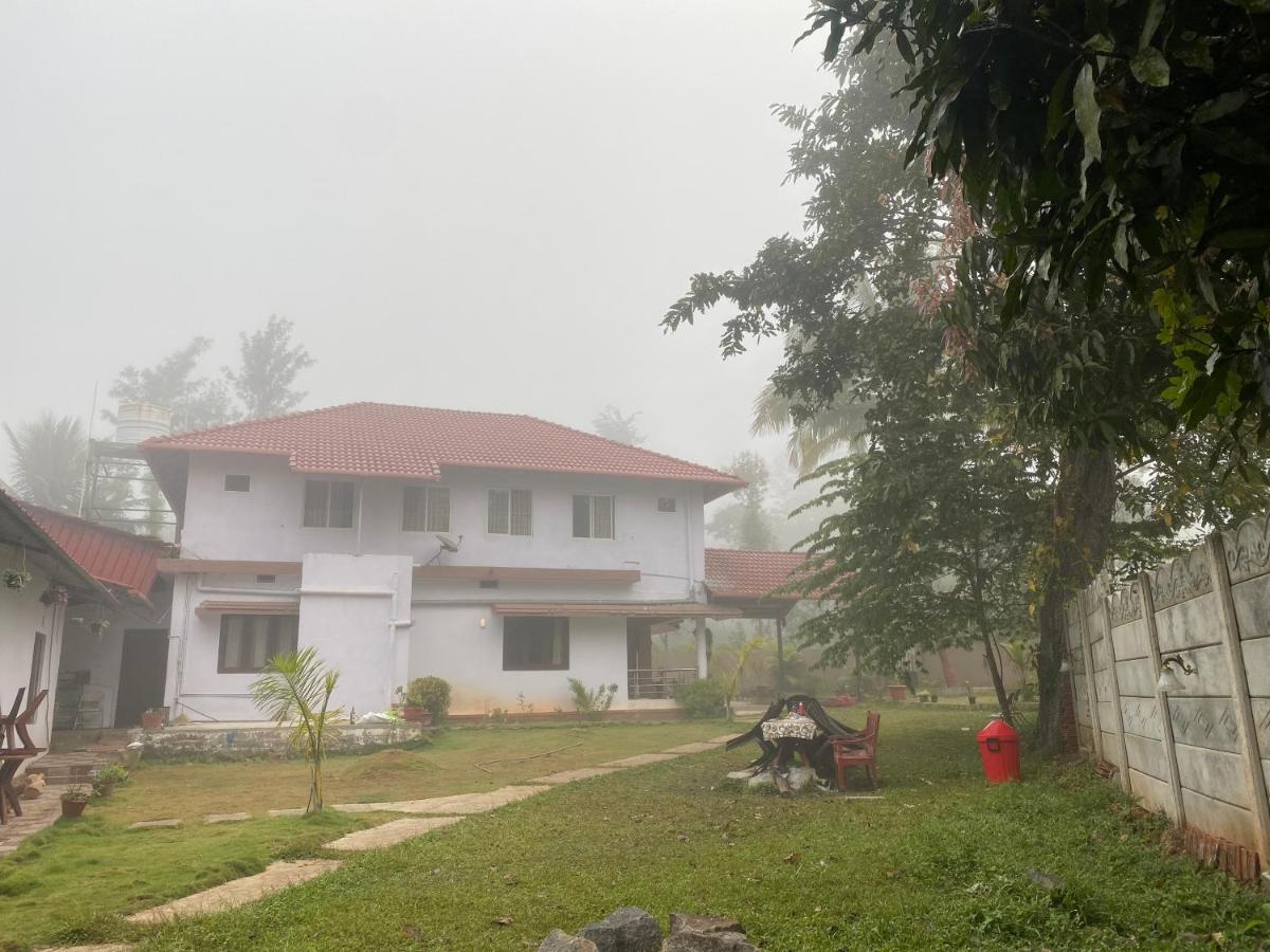 Greenhouse Homestay Siddāpur Exteriör bild