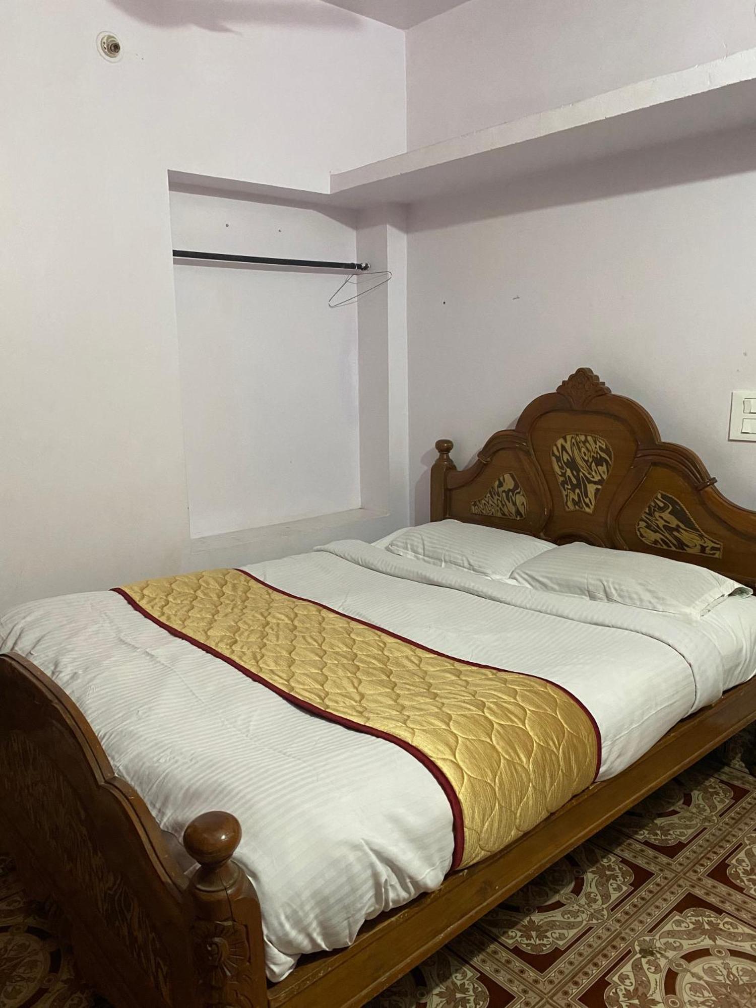 Greenhouse Homestay Siddāpur Exteriör bild
