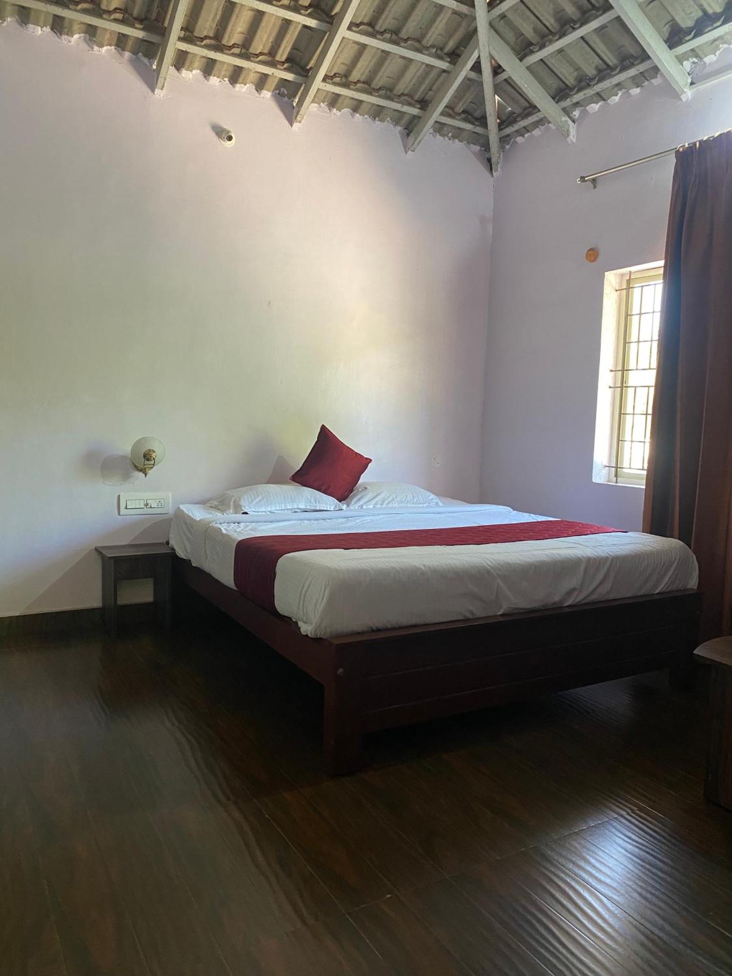 Greenhouse Homestay Siddāpur Exteriör bild