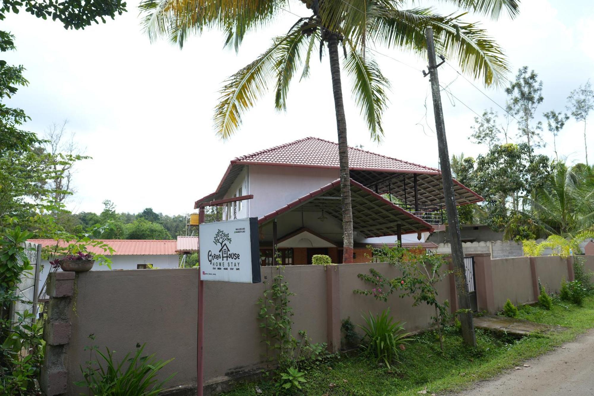 Greenhouse Homestay Siddāpur Exteriör bild
